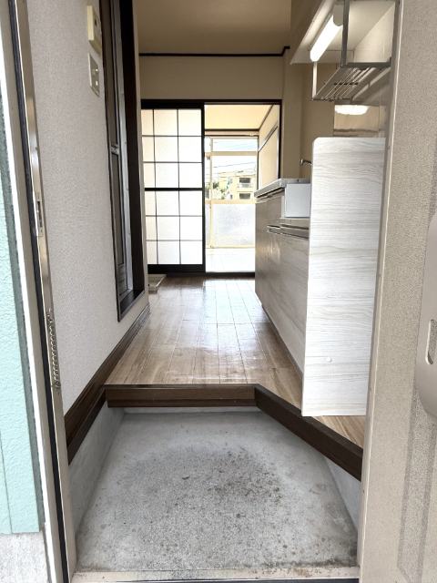 玄関　別号室の参考写真