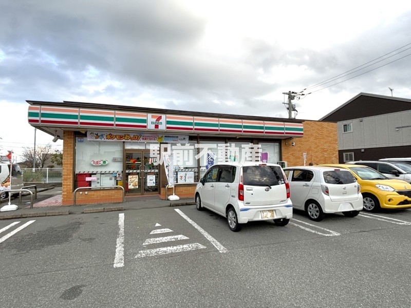 コンビニ　セブンイレブン　矢加部店（コンビニ）まで1000m