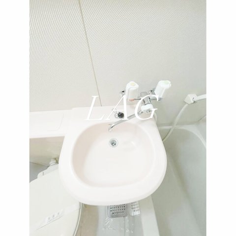 洗面設備　洗面台です。