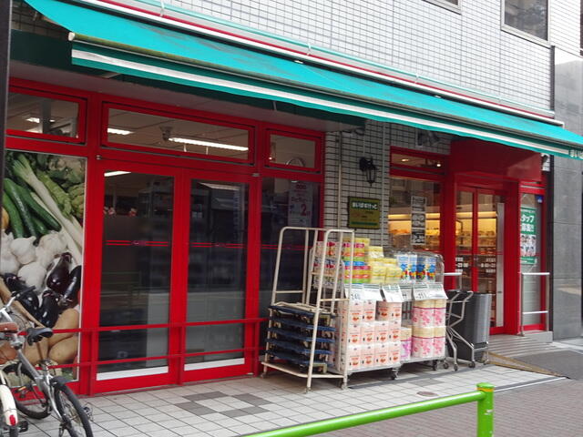 エントランス　まいばすけっと水天宮店まで150m