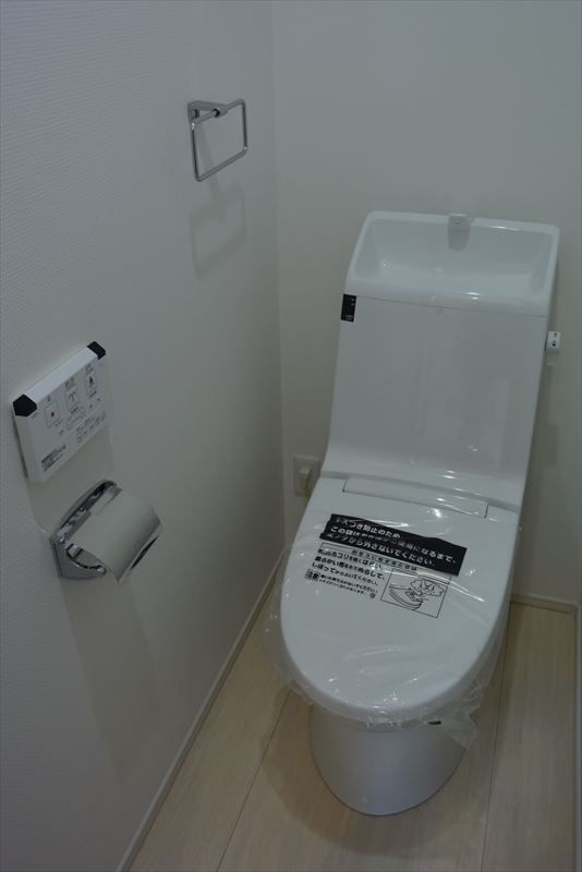 トイレ　落ち着いたトイレです
