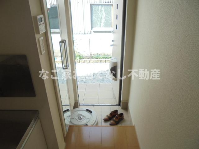 玄関　同型タイプ