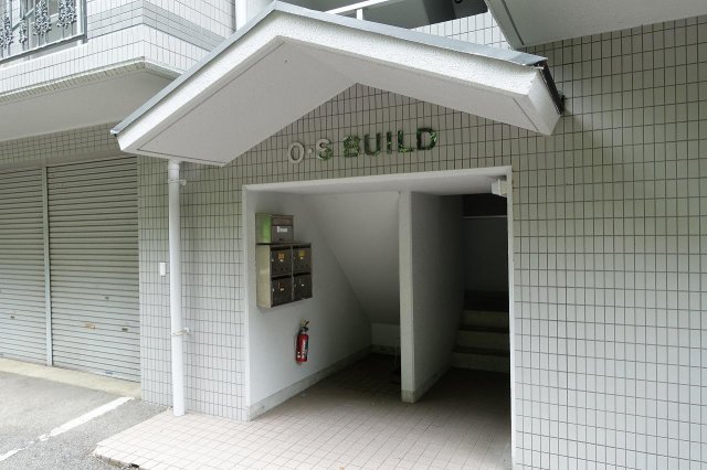 エントランス　エントランスに集合ポスト完備しています♪