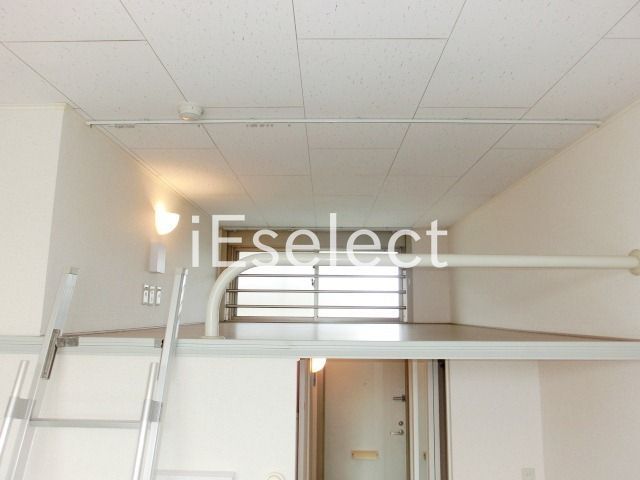 その他部屋・スペース　広々ロフトです。