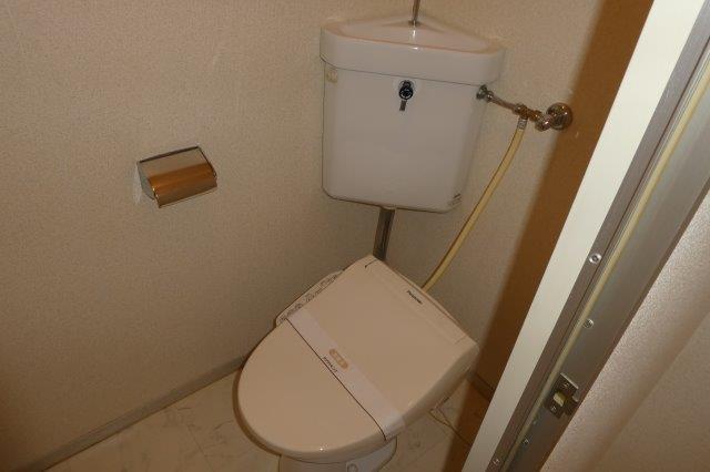 トイレ　ウォシュレット