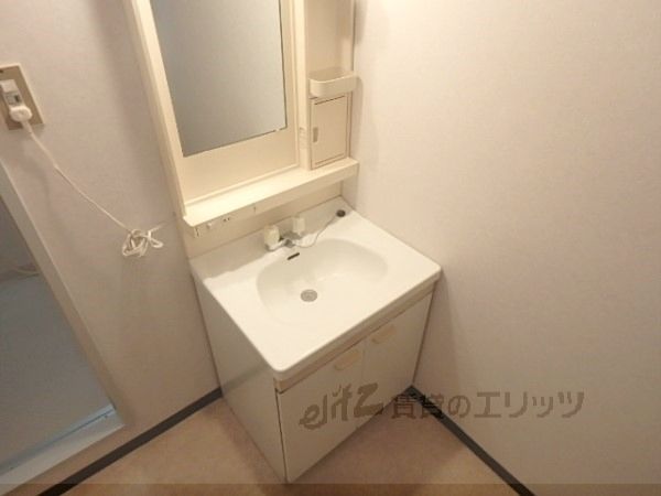 洗面設備　洗面所