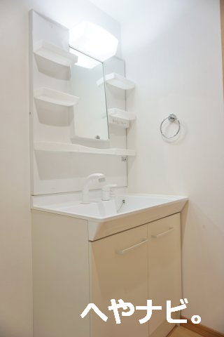 洗面設備　※別号室写真です。