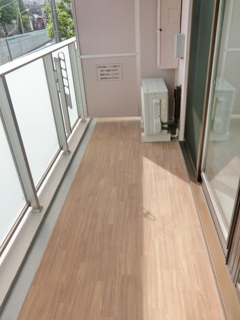 バルコニー