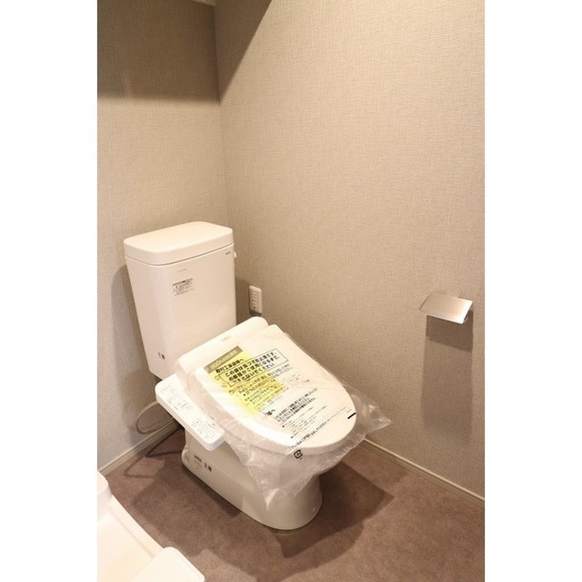 トイレ　同タイプ写真　※現況優先