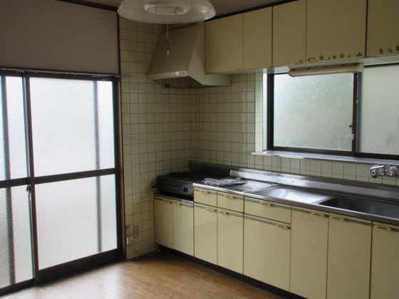 キッチン　※別部屋の写真です。