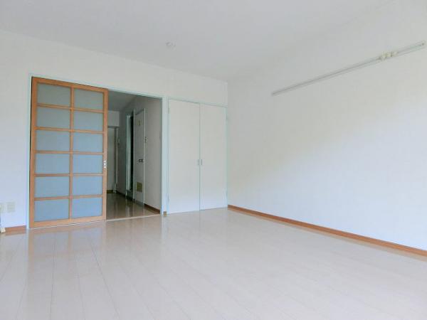 居室・リビング　写真は別のお部屋のイメージです