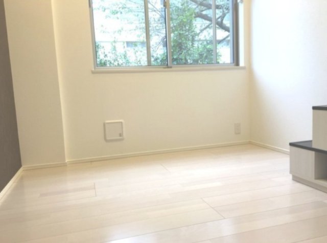 居室・リビング　※別部屋参照写真