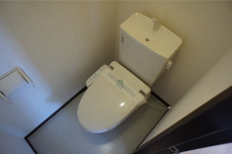 トイレ　図面と現状に相違がある場合には現状を優先