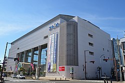 ショッピングセンター　ラピオ小牧店（ショッピングセンター）まで400m