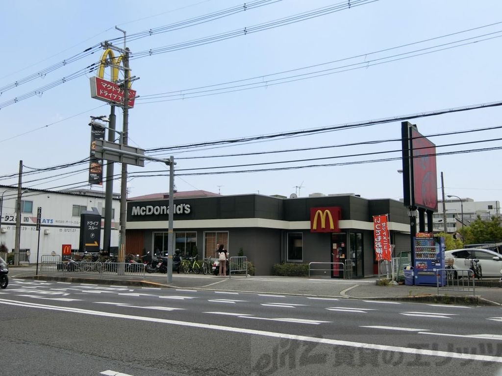 飲食店　マクドナルド171小野原店（飲食店）まで870m