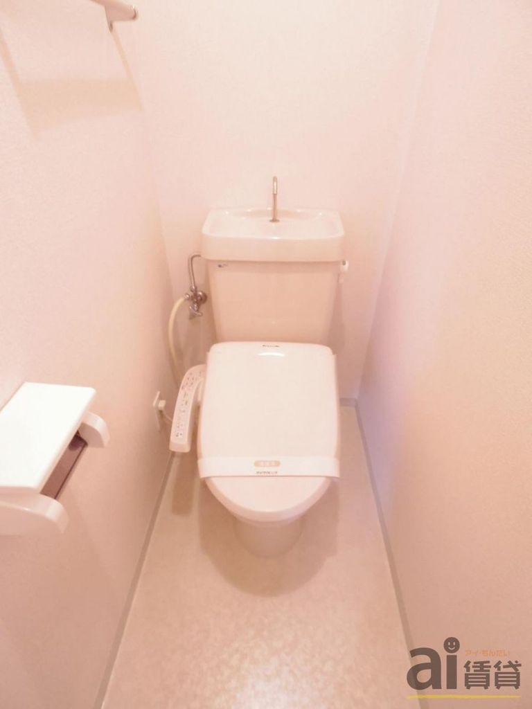 トイレ　※同仕様写真です