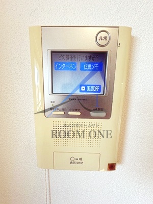 セキュリティ　モニター付きインターホンです。