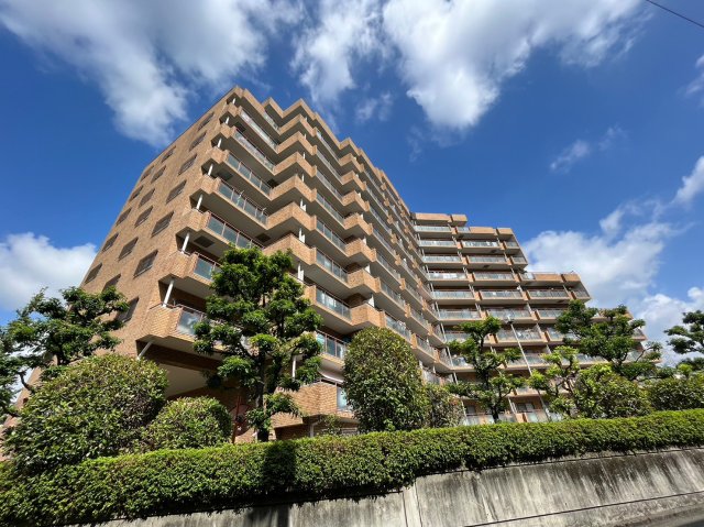 建物外観　詳細は、RISUMO江坂本店までお問合せください♪
