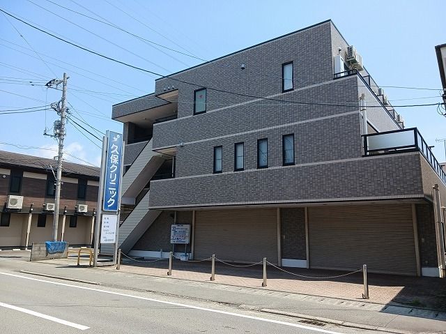 ショッピングセンター　フレスポ小田原シティモール（ショッピングセンター）まで850m