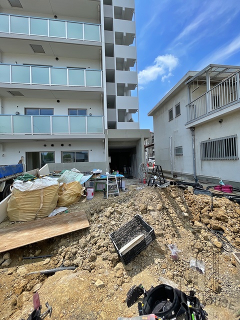 その他共有部分　外観（建築中）