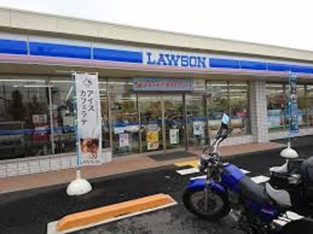 コンビニ　ローソン松原三宅西四丁目店（コンビニ）まで246m