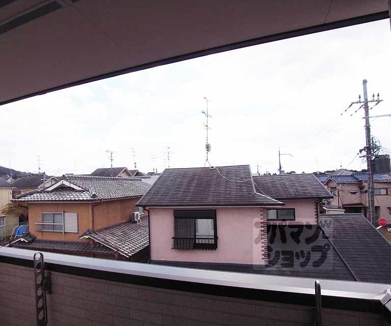 眺望　周辺はとても静かな住宅地です。