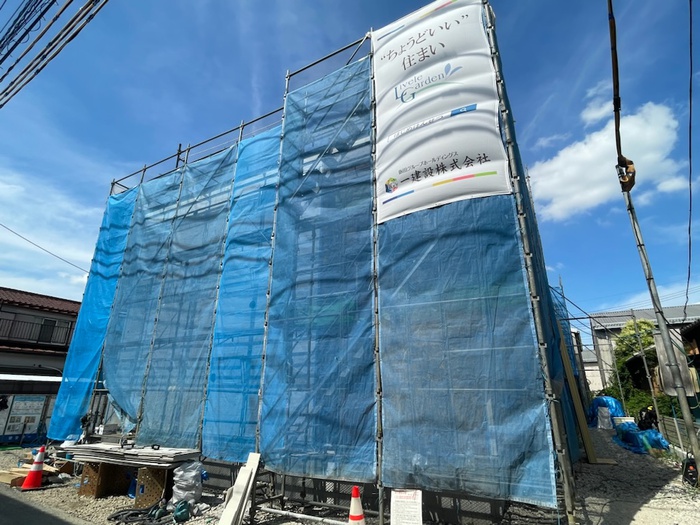 建物外観　建築中