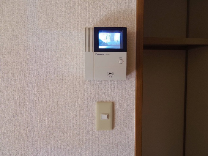 セキュリティ　モニター付インターホン