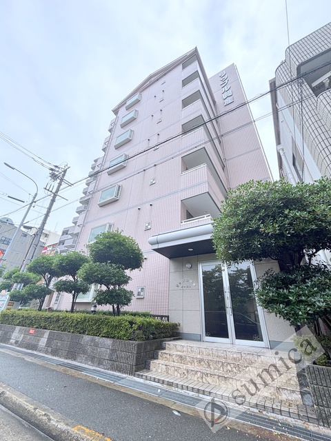 建物外観　スタイリッシュな建物です＾＾