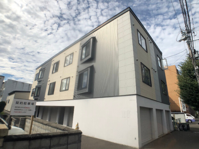 建物外観　札幌市東区北２３条東「グランデ２３」