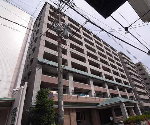 建物外観　２０００年築の分譲賃貸！