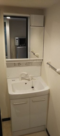 洗面設備　※別部屋の写真です