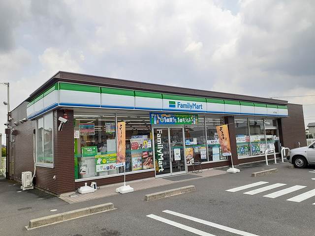 コンビニ　ファミリーマート　千秋店（コンビニ）まで500m