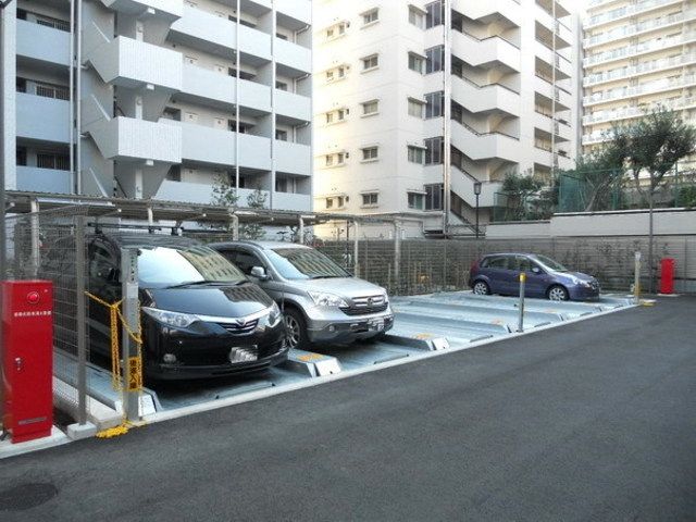 駐車場　★機械式駐車場完備★
