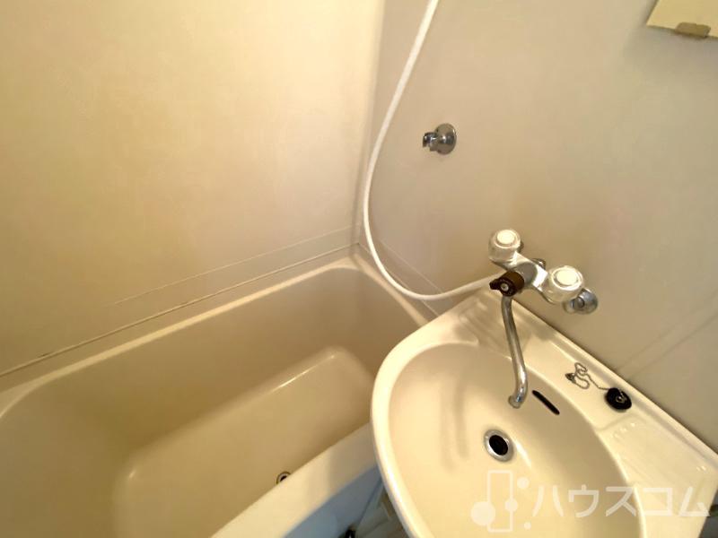 バス・シャワールーム　お掃除ファイトです！