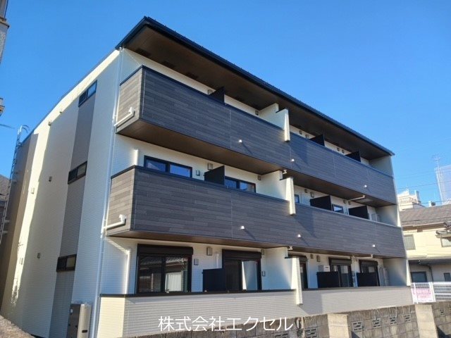 建物外観　駅徒歩圏内の新築です。
