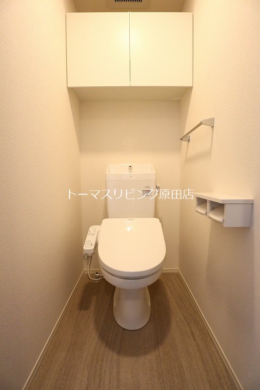 トイレ　101号室写真