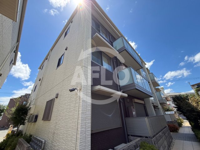建物外観　ヴィアソーレ鶴見Ａ棟　外観