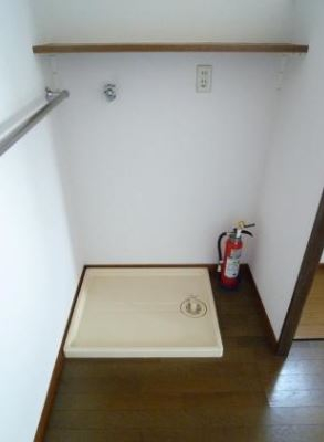 洗面設備　使いやすい洗面所です