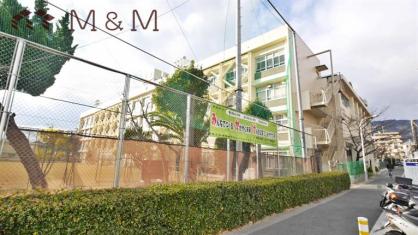 中学校　神戸市立御影中学校（中学校）まで1190m