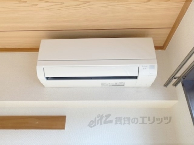 その他設備　和室６帖側