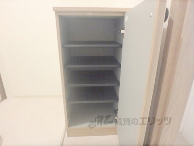 収納　下駄箱