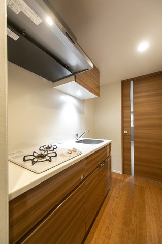 キッチン　※写真は同タイプ住戸です。