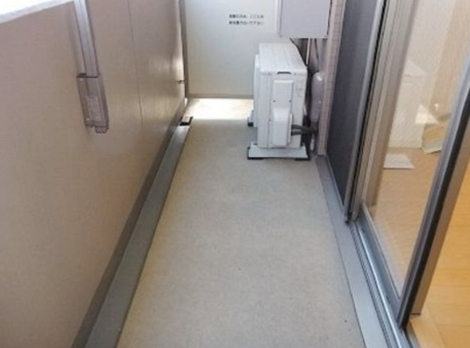 バルコニー　広々としたバルコニーです