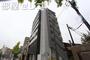 建物外観　８階建てマンション。