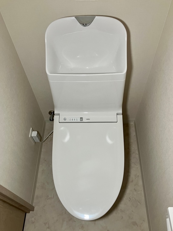 トイレ　トイレもきれいです