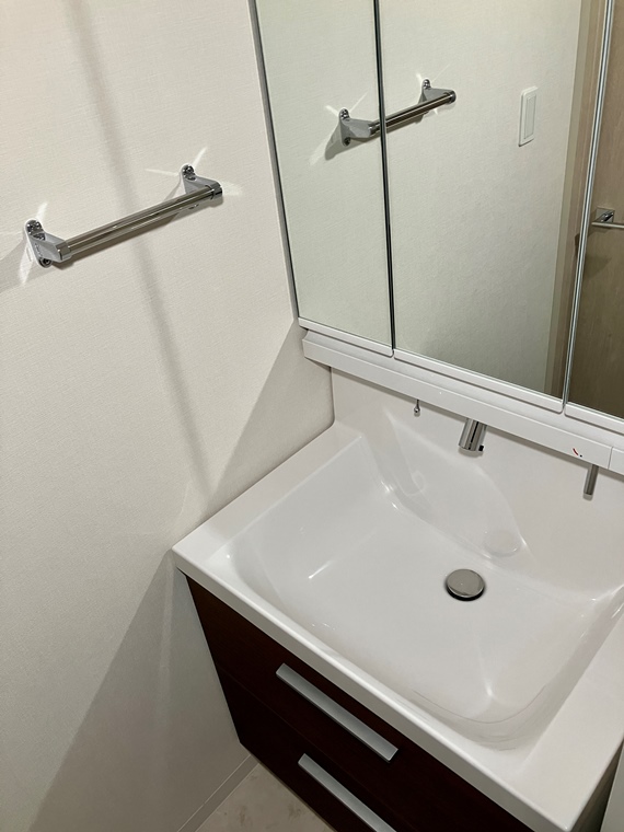 洗面設備　忙しい朝には欠かせない洗面所です