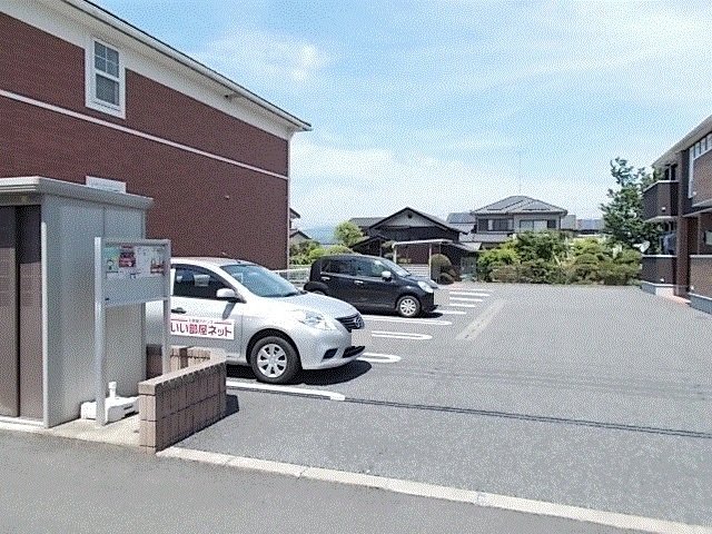 駐車場　駐車場があります
