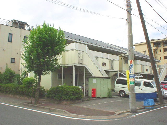ジュネスB