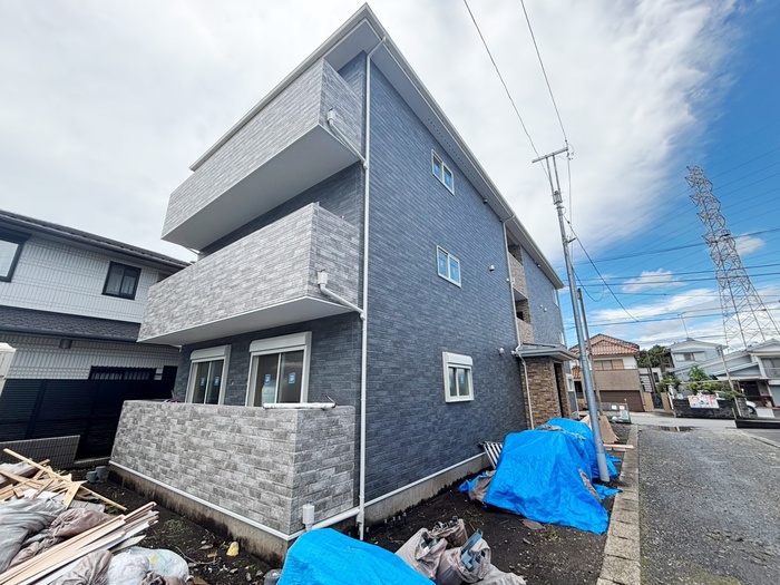 建物外観　建築中